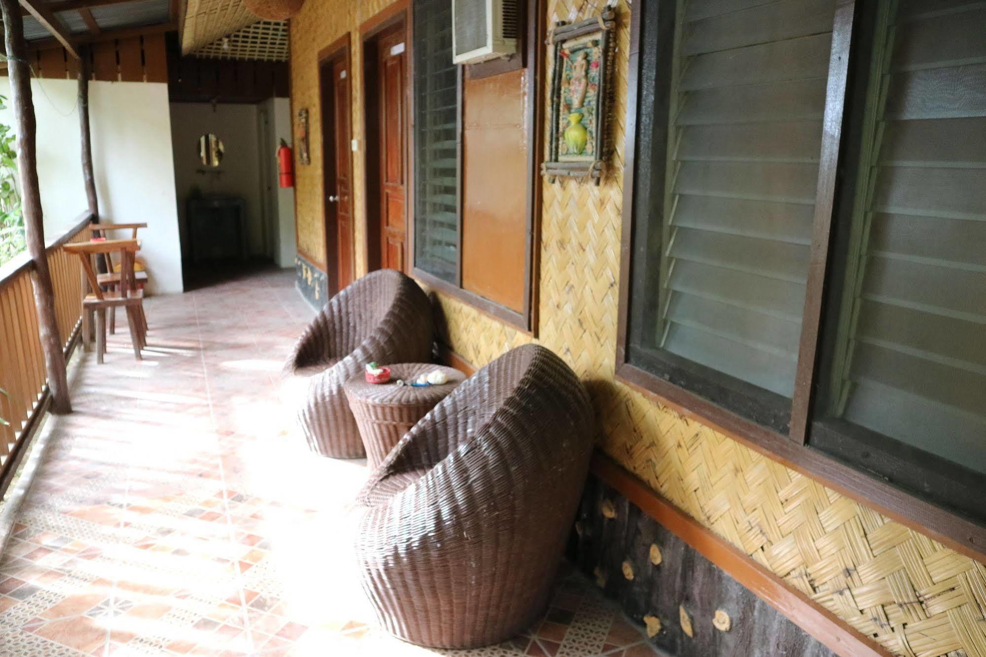 Antonio Village Pension And Cafe エルニド エクステリア 写真